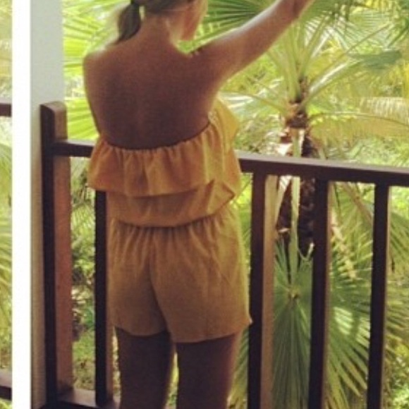 Yellow Ruffle Romper - Picture 3 of 3